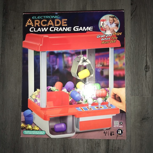 Electronic Arcade Claw Crane Game New WORKS GREAT! - Picture 1 of 4